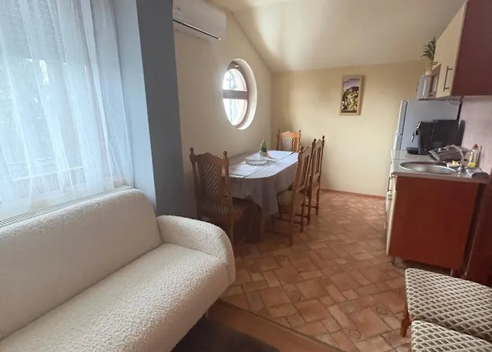 Negra Гостевой дом Berzence